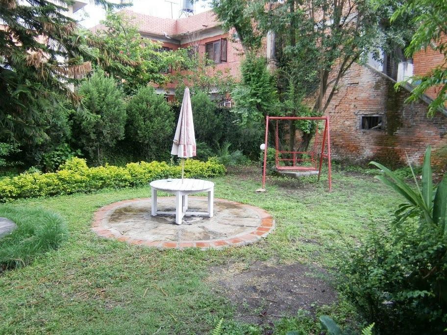 Amar Hotel Kathmandu Buitenkant foto