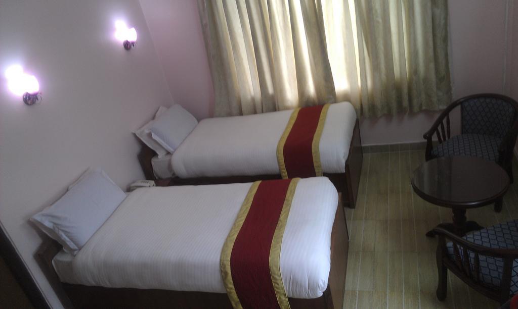 Amar Hotel Kathmandu Kamer foto