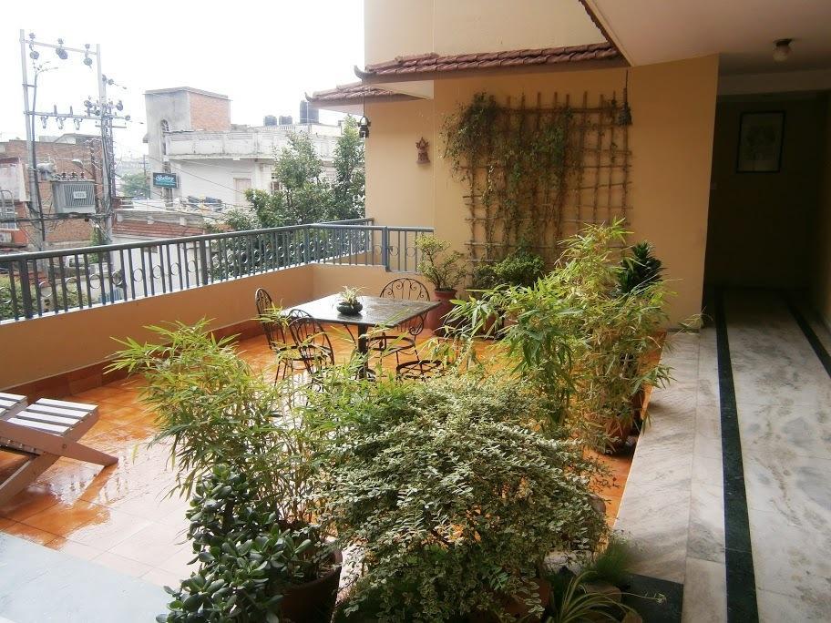 Amar Hotel Kathmandu Buitenkant foto